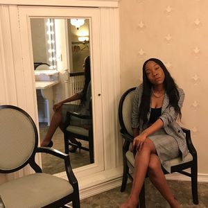 Meet your Posher, Adenuga